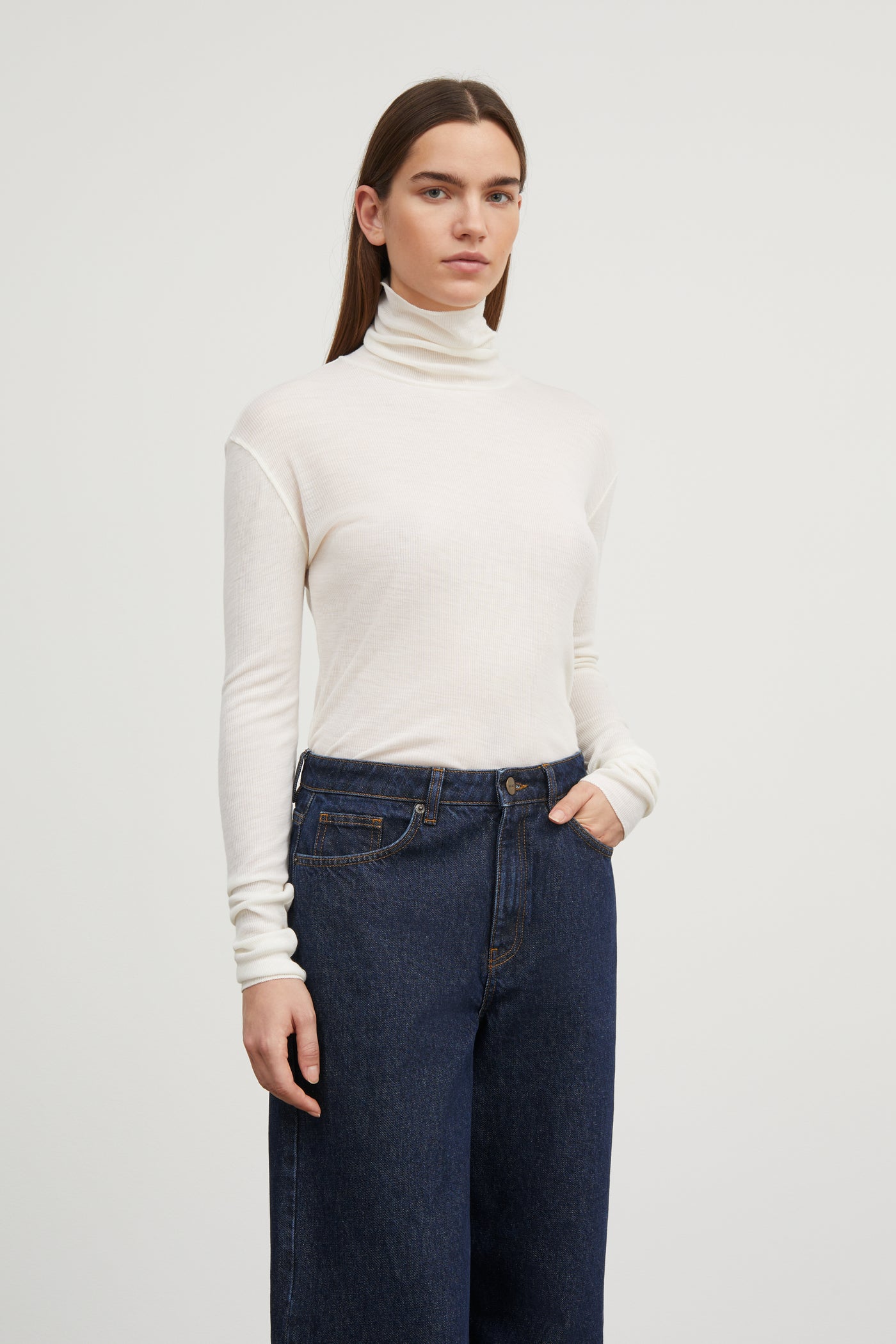 Skall Studio Amy T-neck Turtleneck Off white