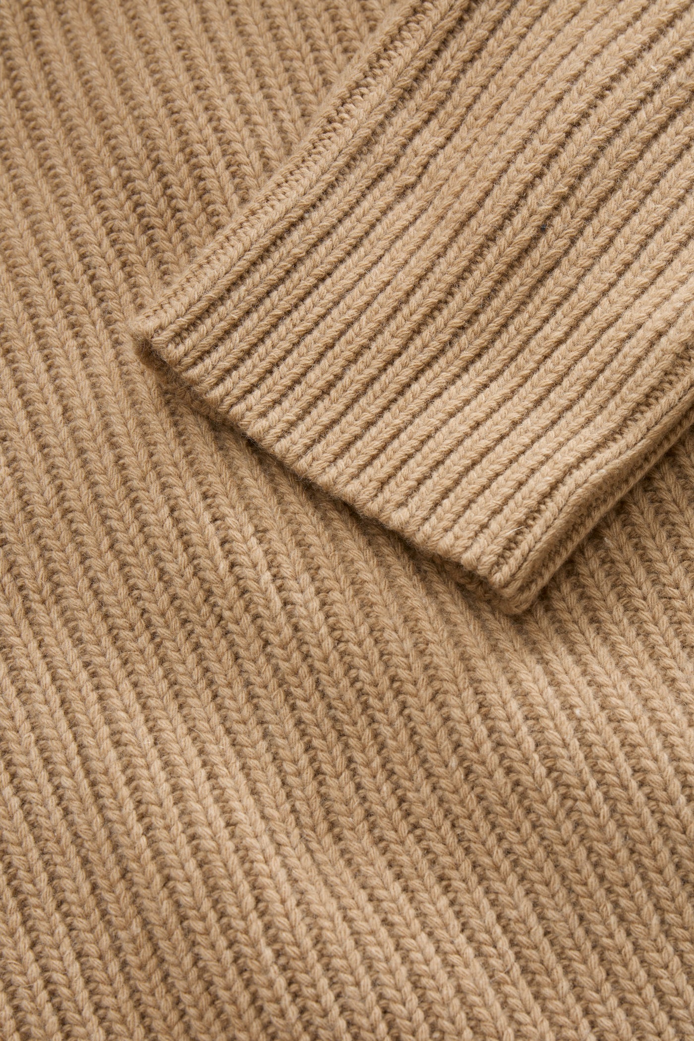 Skall Studio Diana T-neck jumper Jumper Camel