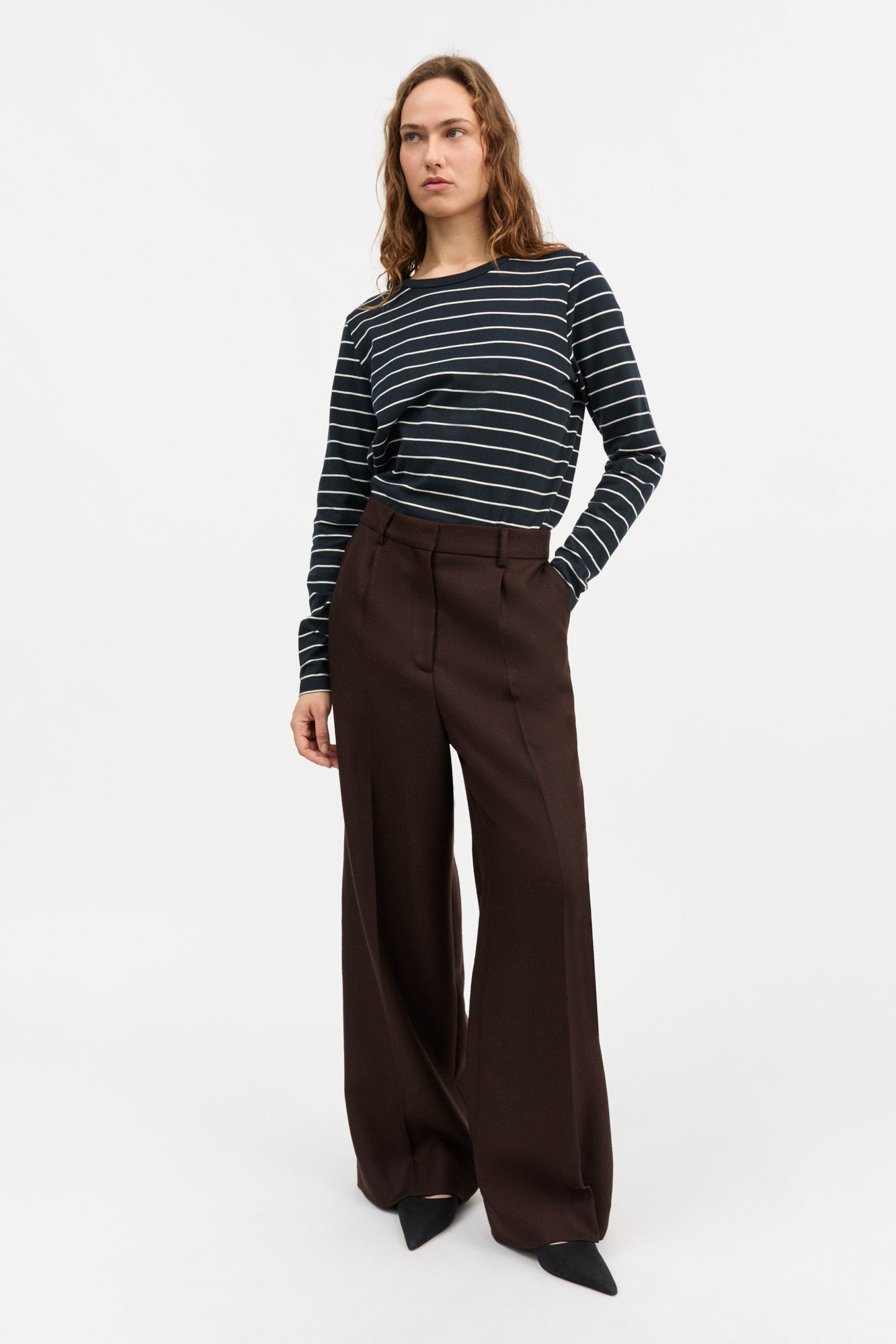 Skall Studio Emmerson trousers Trousers Dark brown