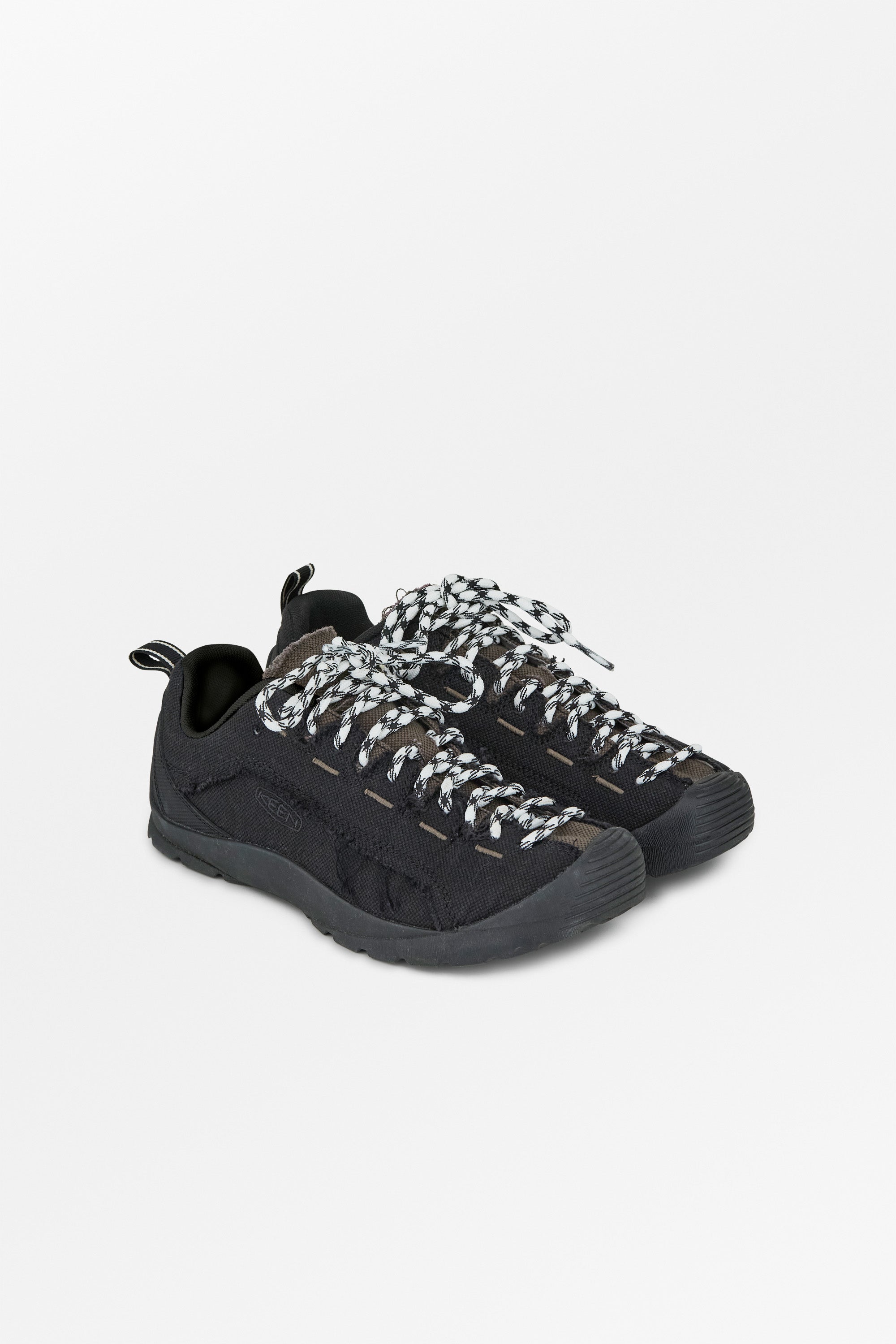 Skall Studio x KEEN JASPER SPLIT W-SKALL Shoes Black