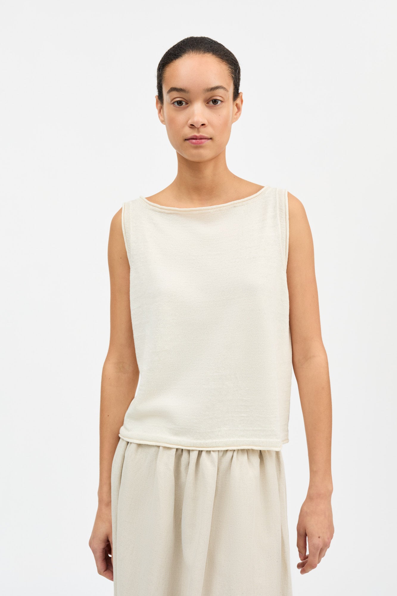 Skall Studio Kai top Top Off white