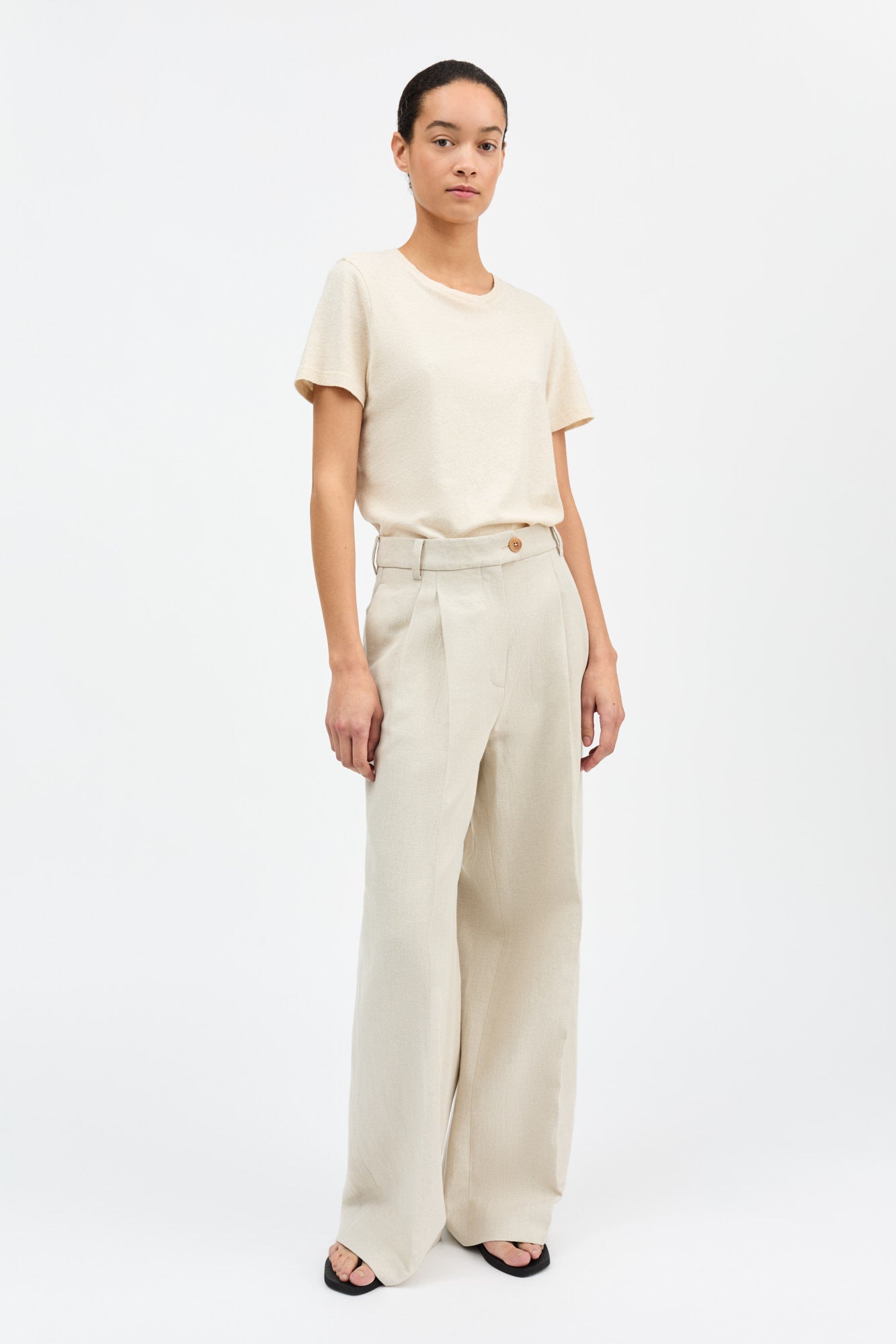 Skall Studio Mika tee T-shirt Ecru