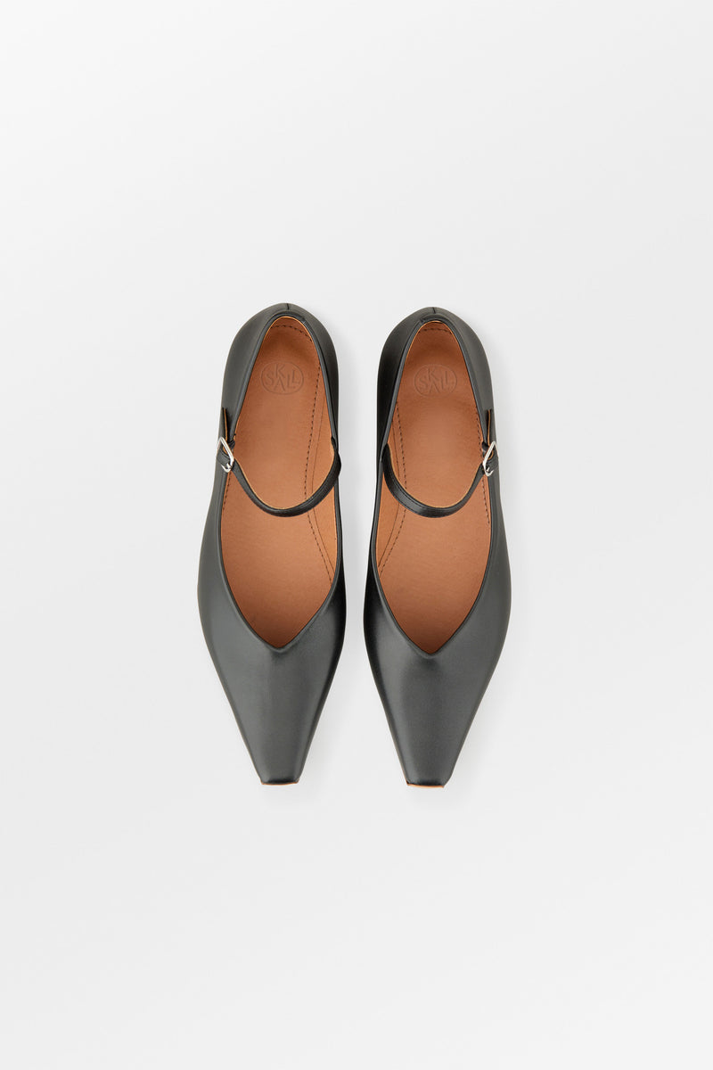 Skall Studio Pointy mary jane Shoes Black