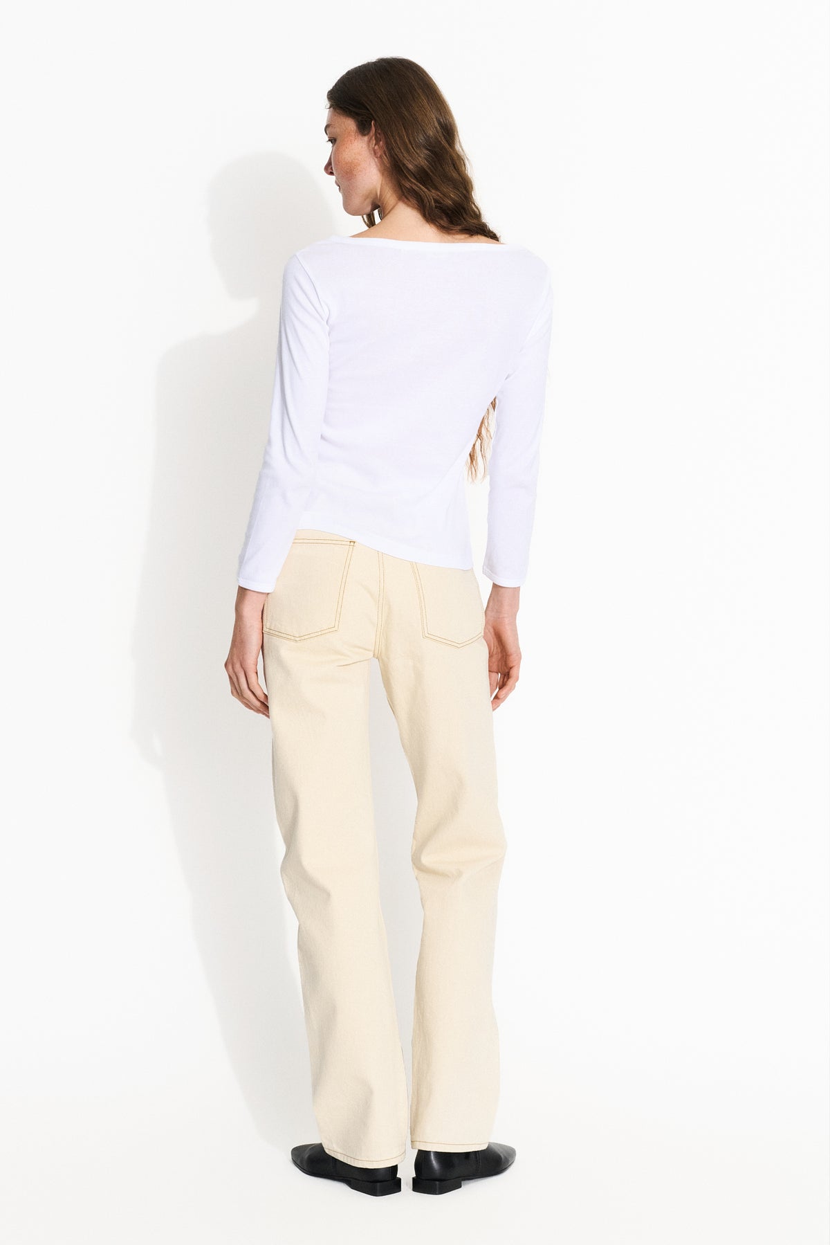 Skall Studio Seventies wide neck blouse Tee Optic white