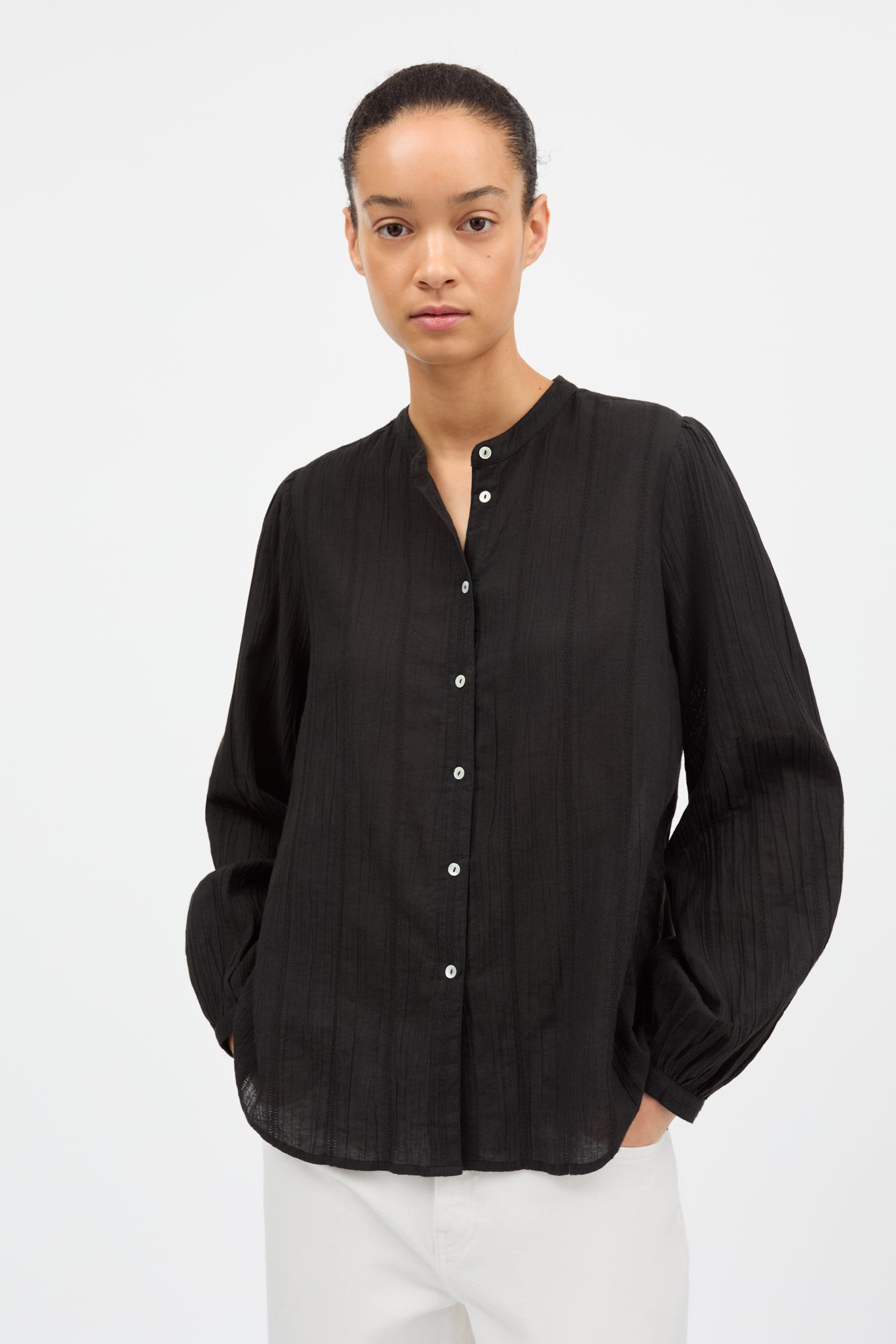 Skall Studio Vita shirt Shirt Black